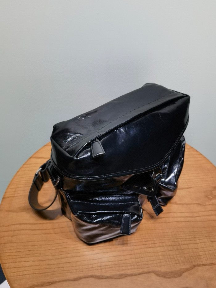 NIGO Prada Men's Black Triangle Label Metal Logo Leather Crossbody Shoulder Bag Bags #nigo98744