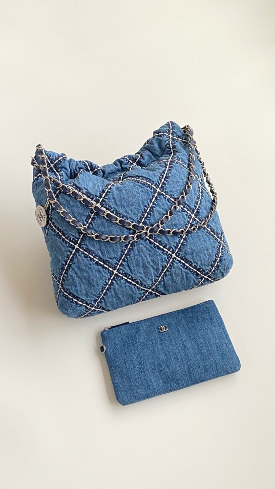 NIGO Chanel Women's Letters Logo Diamond Pattern Drawstring Closure Gradient Denim Denim Old Bucket Bag Shoulder Crossbody Bags #nigo98797