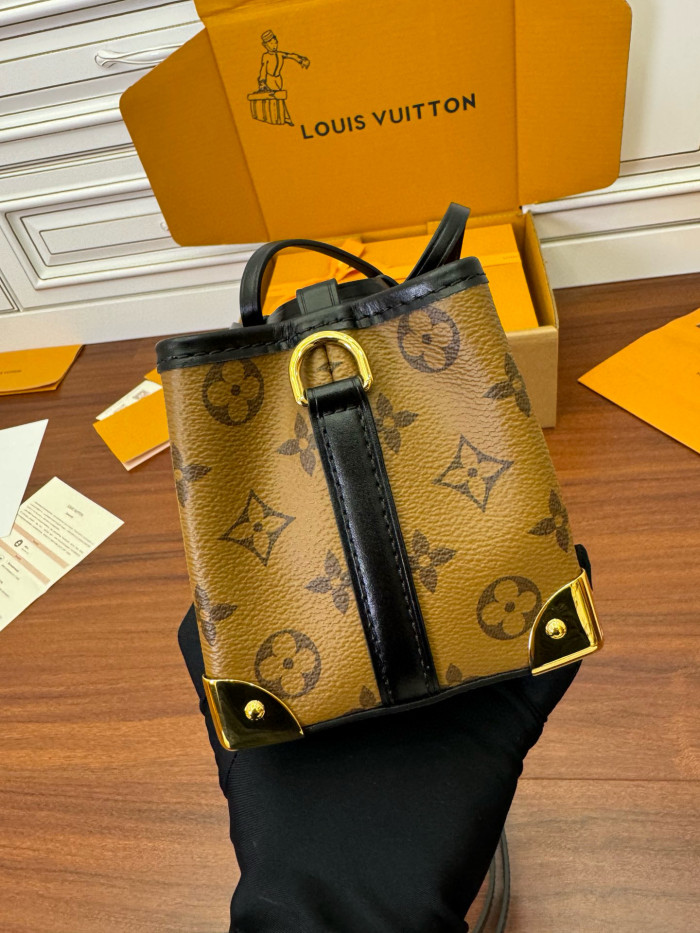 NIGO Louis Vuitton NOÉ PURSE LV CHARMS Women's Brown Old Flower Full Print Drawstring Closure Chain Leather Bucket Bag Shoulder Crossbody Bags #nigo98999