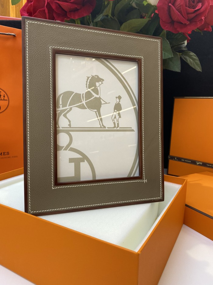 NIGO Hermes Brown Solid Wood Smooth Calfskin Photo Frame #nigo99134