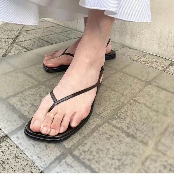 NIGO THE ROW Women's Spring And Summer Square Head Clip Toe Sandals Flat Shoes Temperament Low Heel Spaghetti Strap Shoes  #nigo99217