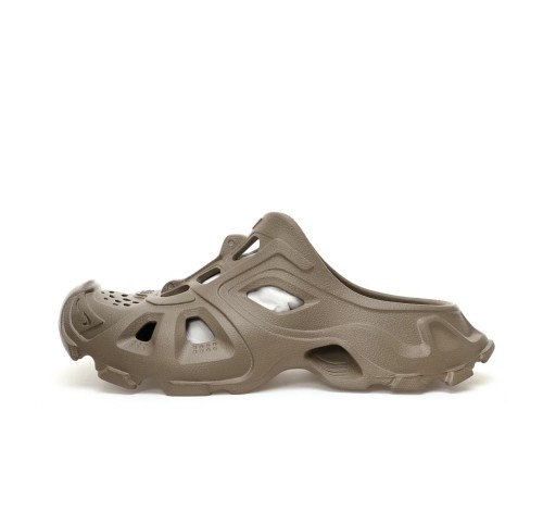 NIGO Balenciaga Men's And Women's Spring And Summer Trend Retro High Street Dazzling Cool Hole Shoes Rubber Half Slippers Casual Shoes Ngvp #nigo8237