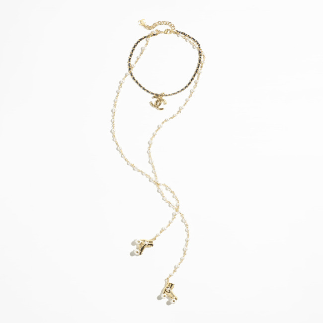 NIGO Chanel Women's Roller Skate Pendant Pearl Necklace Jewelry #nigo99253