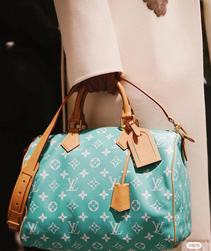 NIGO Louis Vuitton Men's Fashion Solid Color Adjustable Detachable Shoulder Strap SPEEDY P9 BANDOULIÈRE 40 Handbags Leather Shoulder Bags #nigo99287
