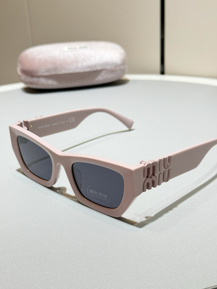 NIGO MiuMiu Eyewear Women's Pink Legs Gold Logo Plate Frame Butterfly Sunglasses Eyeglasses Glasses #nigo99369
