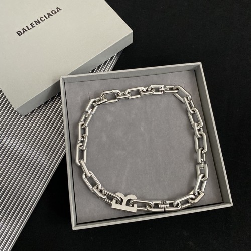 NIGO Balenciaga Men's Women's Alphabet Necklace Brass Thick Gold Plating Classic Versatile Metal Necklace Accessories #nigo99378