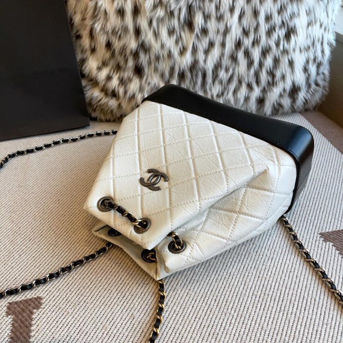 NIGO Chanel Gabrielle Women's Diamond Pattern Chain Drawstring Closure Calf Leather Shoulder Bag Bags #nigo99383