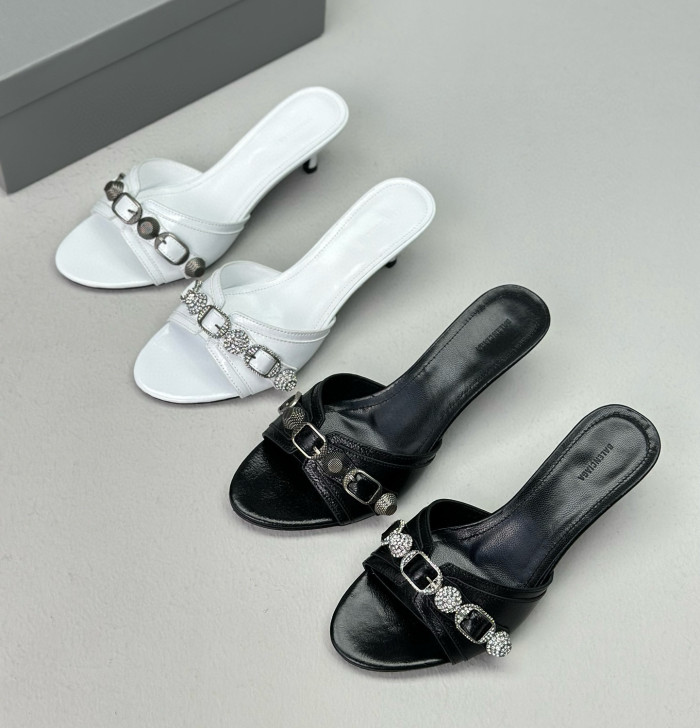 NIGO Women's Spring, Summer And Autumn Solid Color Metal Rivets Punk Style Round Head Leather High-Heeled Slippers Casual Shoes Ngvp #nigo8279