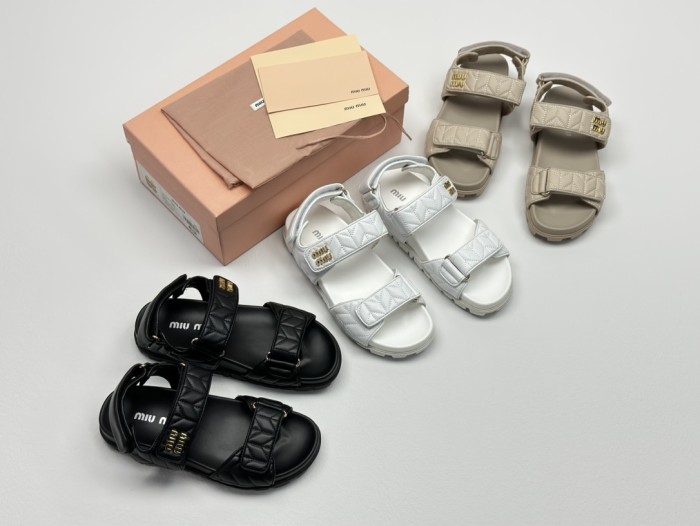 NIGO MiuMiu Women's Summer Solid Colour Leather Velcro Open Toe Beach Sandals Shoes #nigo99483