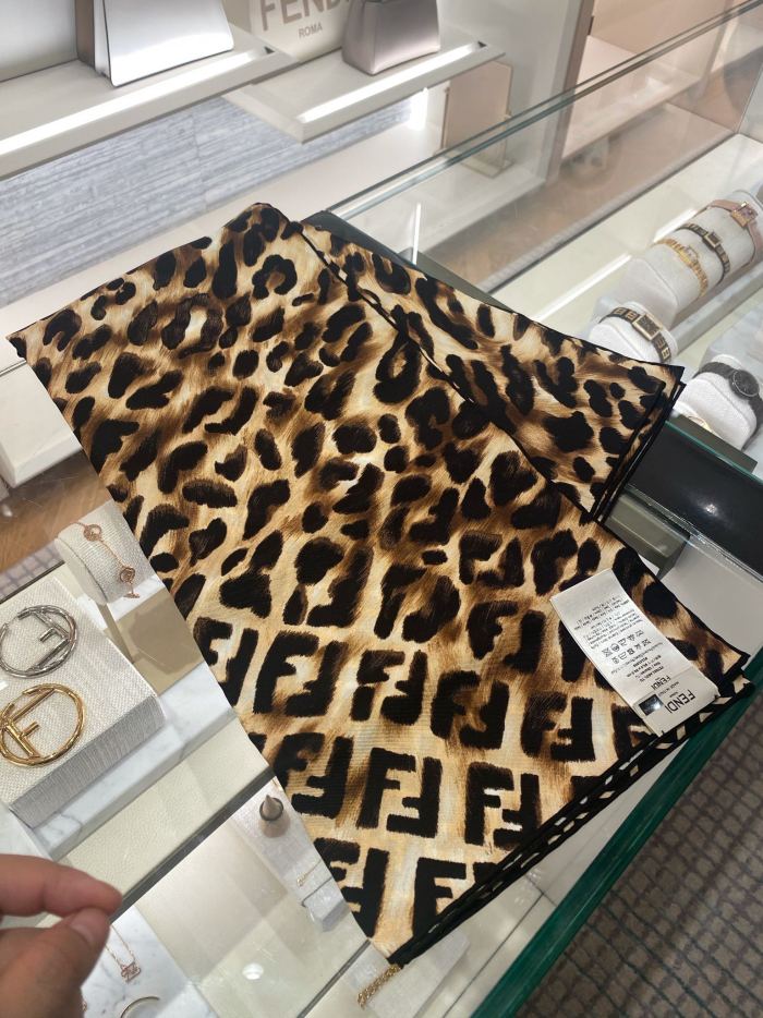 NIGO Fendi Women's Monogrammed Leopard Print Scarf #nigo99697