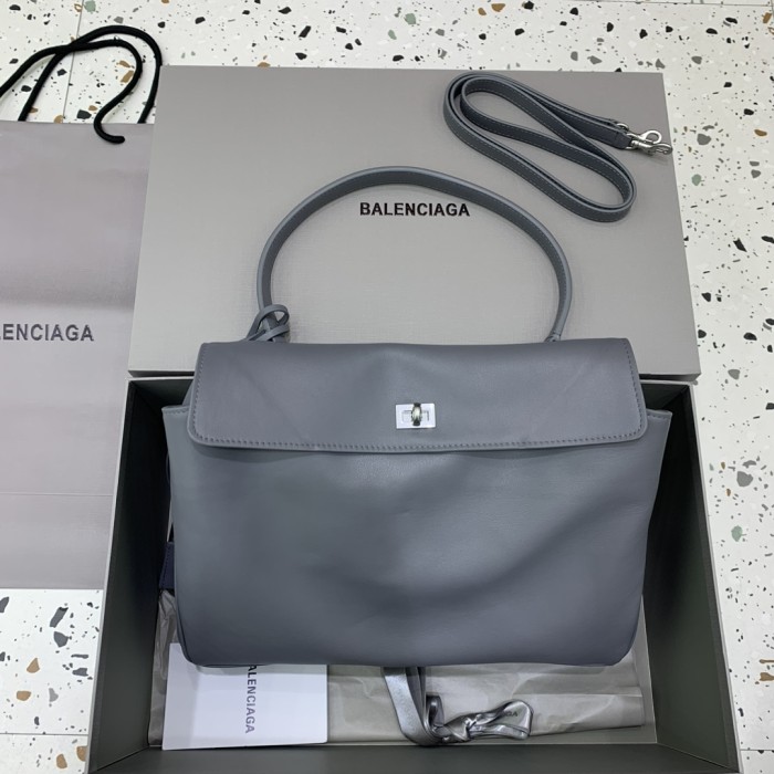 NIGO Balenciaga Fashionable And Casual Solid Color Handbag With Multiple Sizes And Large Capacity Shoulder Backpack Ngvp #nigo8381