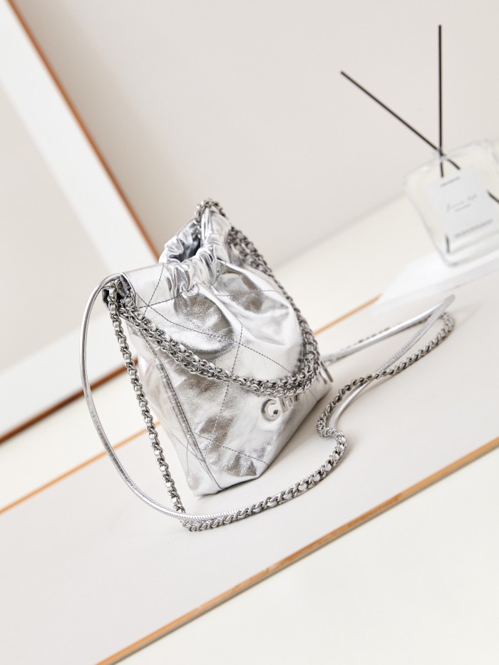 NIGO Chanel Women's Illusion Color Diamond Texture Chain Trash Bag Shoulder Crossbody Bag Bags #nigo99761