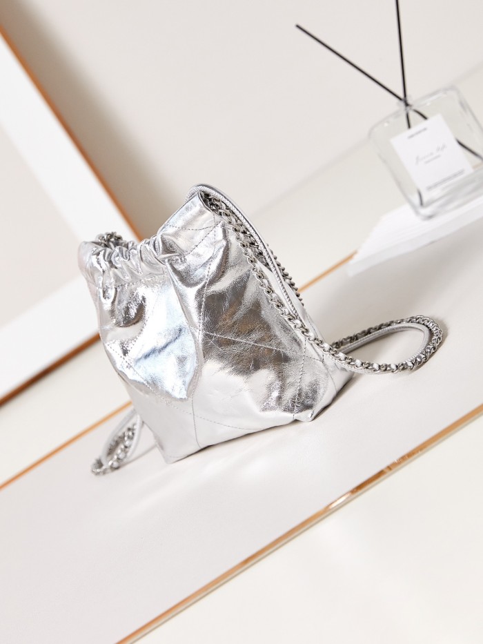 NIGO Chanel Women's Illusion Color Diamond Texture Chain Trash Bag Shoulder Crossbody Bag Bags #nigo99761