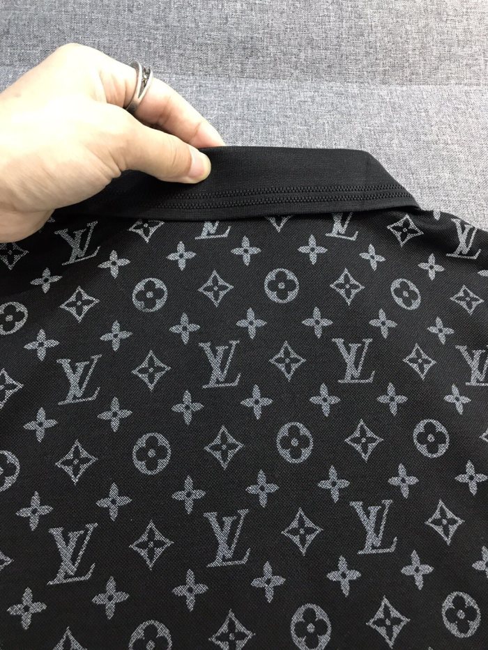 NIGO Louis Vuitton Men's Summer Gradient Logo Print Round Neck Cotton Short Sleeve T-Shirt #nigo99789