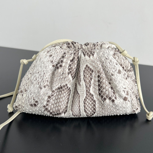 NIGO Bottega Veneta Women's And Men's Python Skin Handbag Large And Small Elegant And Luxury Banquet Bag Bags Ngvp #nigo8553