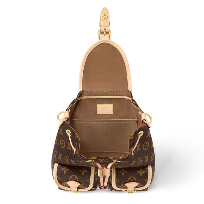 NIGO Louis Vuitton Logo Chain Backpack With Multiple Pockets Fashionable And Casual Leather Bag  Bags #nigo71292