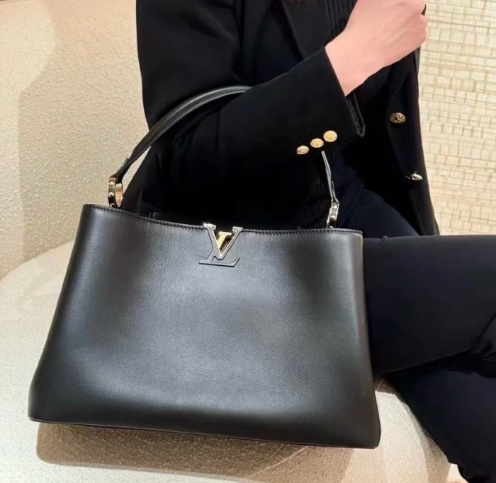 NIGO Louis Vuitton Women's CAPUCINES SOUPLE Large Handbag Casual Solid Color Leather Shoulder Crossbody Bag #nigo72185