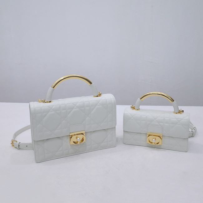 NIGO Dior Ange Women's Adjustable Shoulder Strap CD Chain Flap Closure Cowhide Leather Single Shoulder Crossbody Handbag Bag Bags #nigo72343