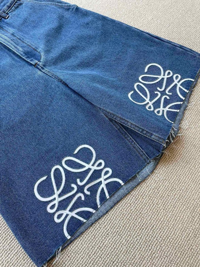 NIGO Loewe Women's Summer Blue Logo Label Straight Button Down Denim Shorts #nigo72349