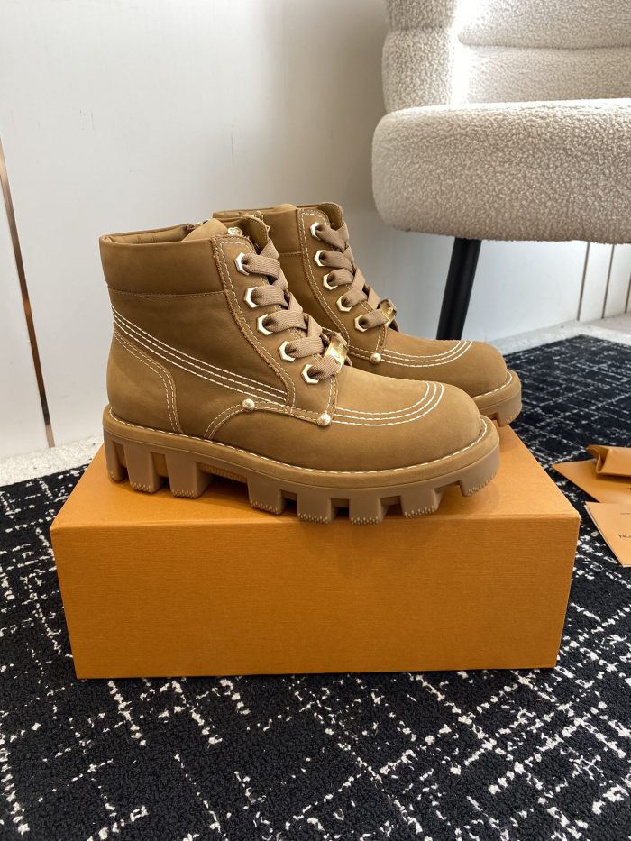 NIGO Louis Vuitton Men's and Women's Solid Color Suede Leather Lace Up Short Martin Boots Shoes #nigo72351