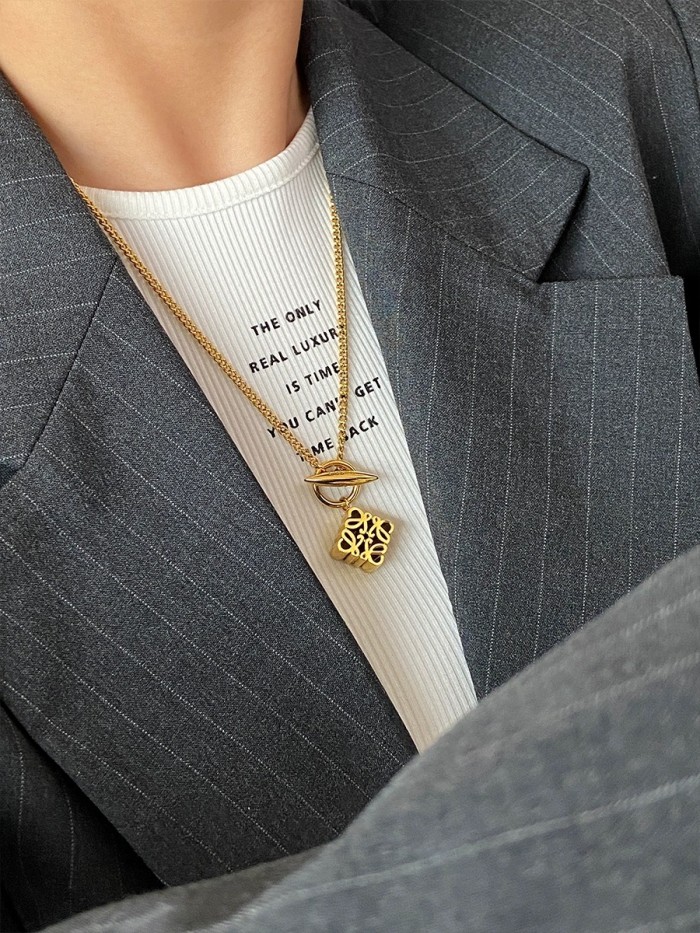 NIGO Loewe Women's Metal Anagram Pendant Necklace Logo Pattern Skeleton Geometric Necklace Jewelry #nigo71358