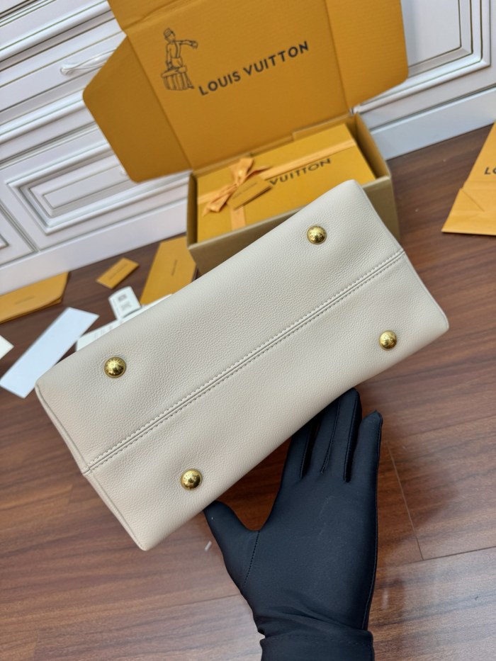 NIGO Louis Vuitton Low Key Hobo Women's Solid Color Adjustable Shoulder Strap Leather Tote Shoulder Bag Bags #nigo72473