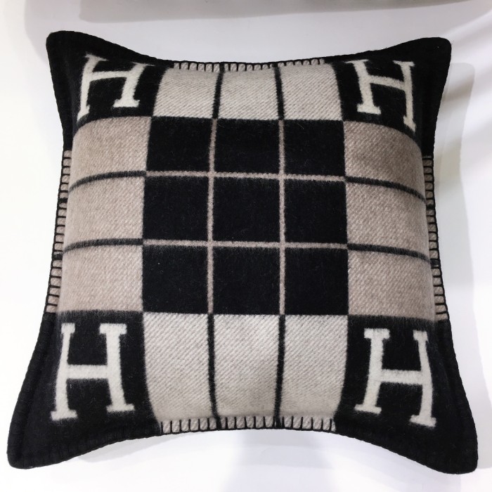 NIGO Hermes Colorblocked Checkered Logo Cozy Fashion Wool Pillow Simple Elegant Lightweight Home Decoration #nigo71386