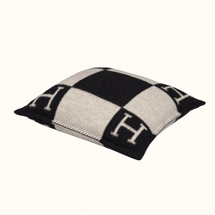 NIGO Hermes Colorblocked Checkered Logo Cozy Fashion Wool Pillow Simple Elegant Lightweight Home Decoration #nigo71386