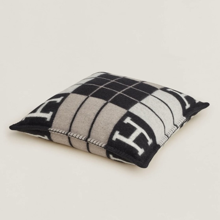 NIGO Hermes Colorblocked Checkered Logo Cozy Fashion Wool Pillow Simple Elegant Lightweight Home Decoration #nigo71386