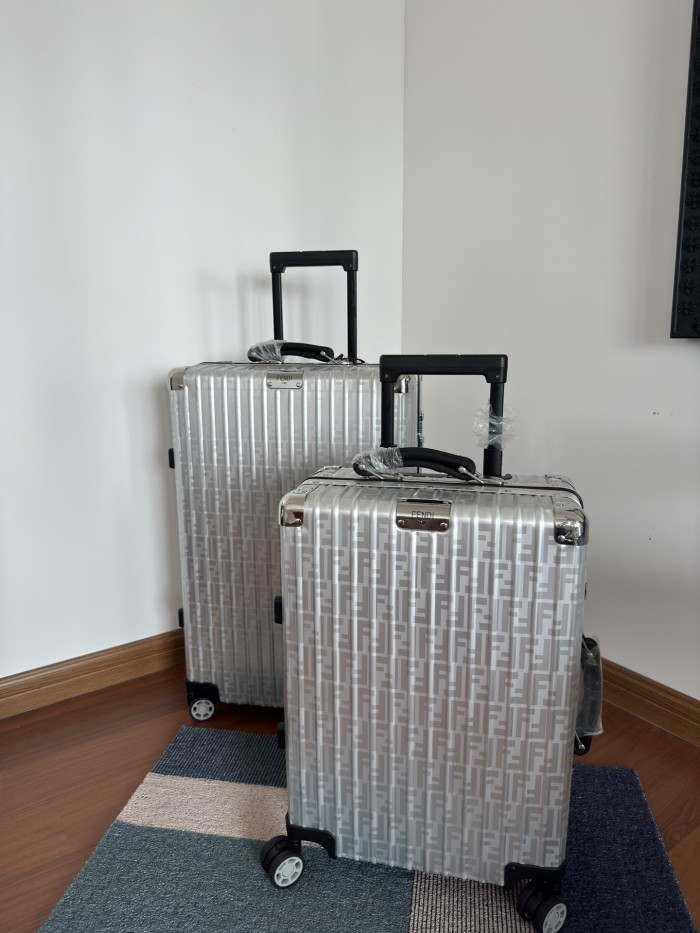 NIGO Fendi Men's Silver Monogrammed Luggage Trolley Case Bag Bags #nigo72618