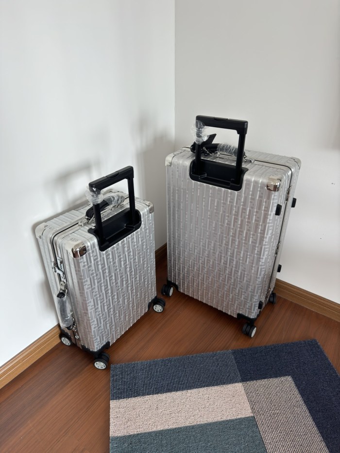 NIGO Fendi Men's Silver Monogrammed Luggage Trolley Case Bag Bags #nigo72618