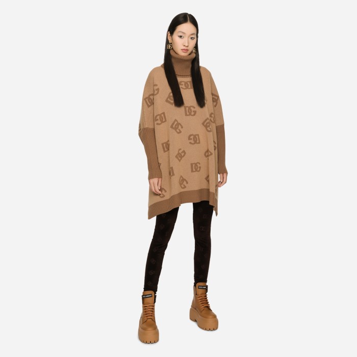 NIGO Dolce&Gabbana Women's Spring and Autumn Khaki Wool Turtleneck Sweater Pullover #nigo72652