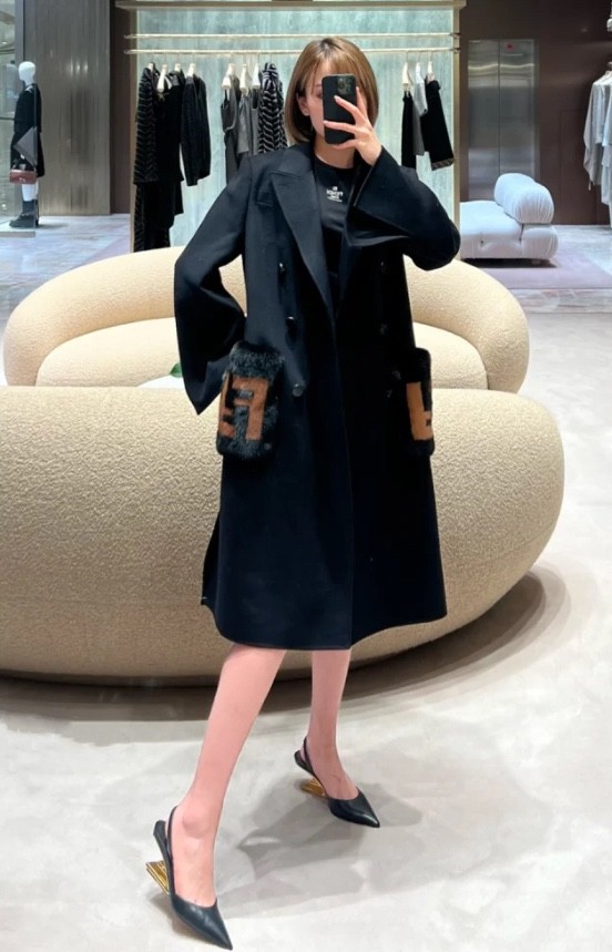 NIGO Fendi Women's Autumn And Winter Solid Color Splicing Double Breasted Medium Length Wool Long Sleeved Coat Jacket #nigo72647