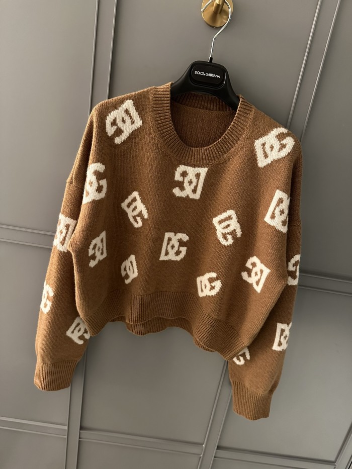 NIGO Dolce&Gabbana Women's Spring and Autumn Khaki Wool Crew Neck Sweater Pullover #nigo72659