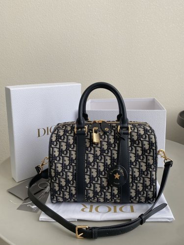 NIGO Dior Groove Women's Detachable Adjustable See Agent Closure Grained Cowhide Patchwork Fabric Tote Shoulder Crossbody Bag Bags #nigo72684