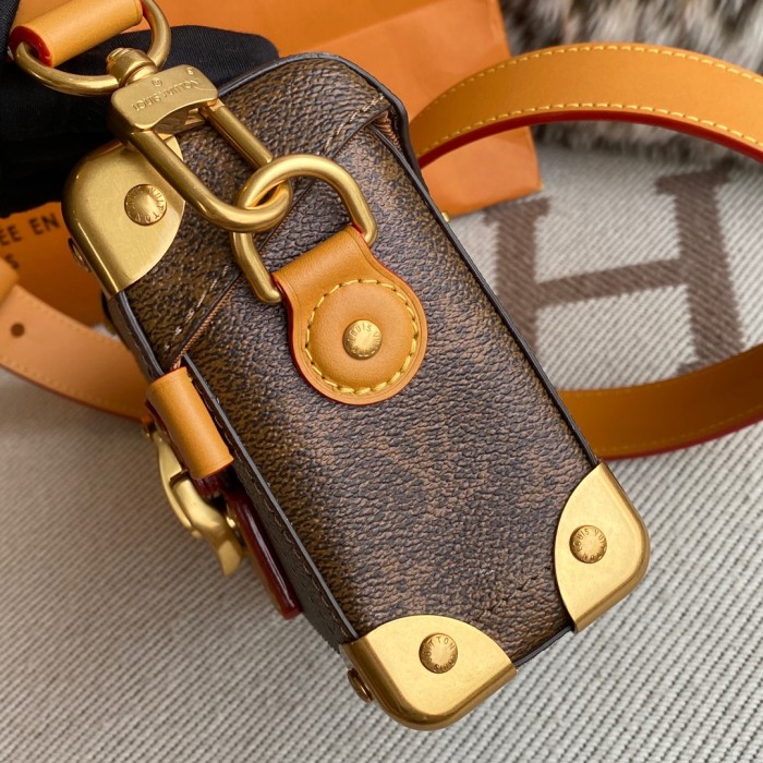 NIGO Louis Vuitton SOUL TRUNK Men's Brown Removable Shoulder Strap Lock Closure Canvas Leather Shoulder Crossbody Handbag Bag Bags #nigo72745