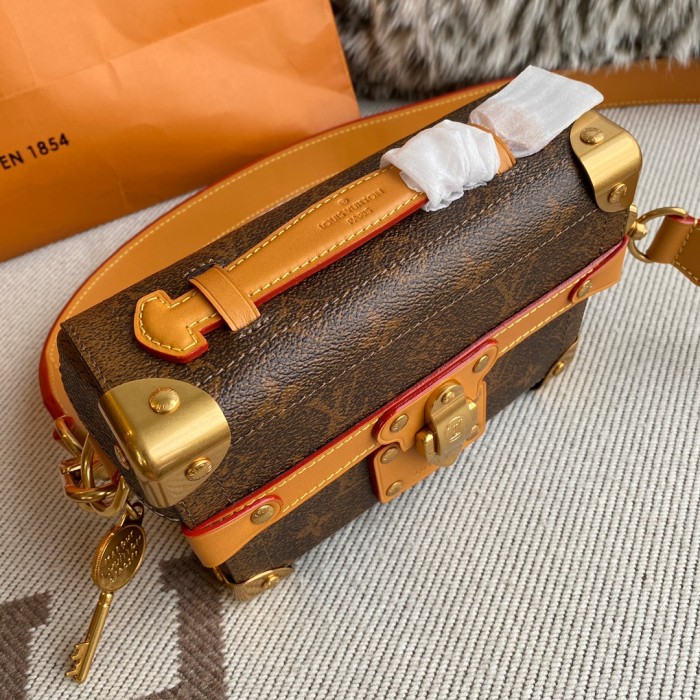 NIGO Louis Vuitton SOUL TRUNK Men's Brown Removable Shoulder Strap Lock Closure Canvas Leather Shoulder Crossbody Handbag Bag Bags #nigo72745