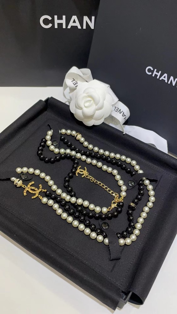 NIGO Chanel Women's Two-tone Pearl Shaped Metal Necklace Jewelry #nigo72747