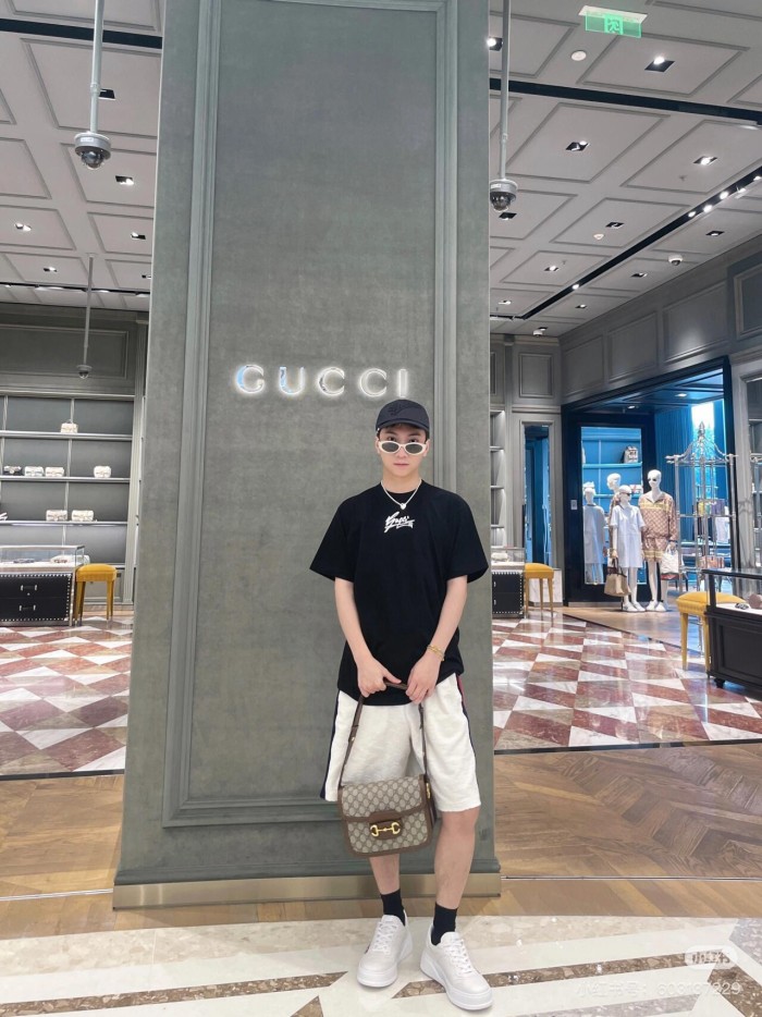 NIGO Gucci Men's Spring And Summer All Black Letters Printed Knitted Cotton T-shirt Retro Fashion Loose Short-sleeved T-shirt #nigo71485
