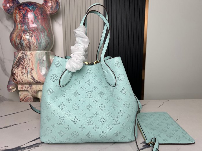NIGO Louis Vuitton Women's Fashion BLOSSOM Handbag Adjustable Shoulder Strap Perforated Logo Casual Leather Solid Color Bucket Bag #nigo71515