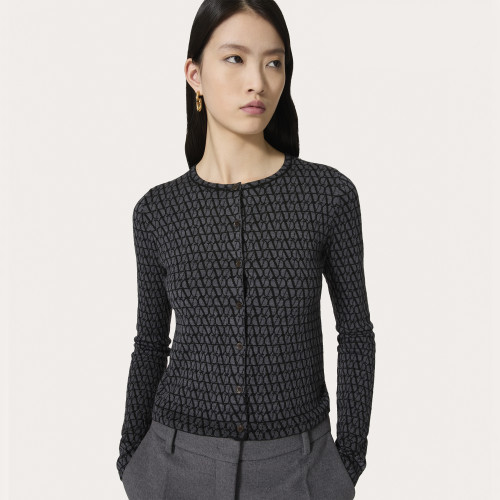 NIGO Valentino Spring And Summer Women's V Logo Jacquard Wool Cardigan Round Neck Single-breasted Casual Versatile Knitwear Knitted   Ngvp #nigo71563