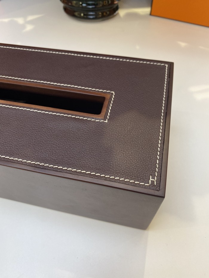 NIGO Hermes Fashion Simple Solid Color Solid Wood Smooth Calfskin Magnetic Box Cover Leisure Tissue Box #nigo71546