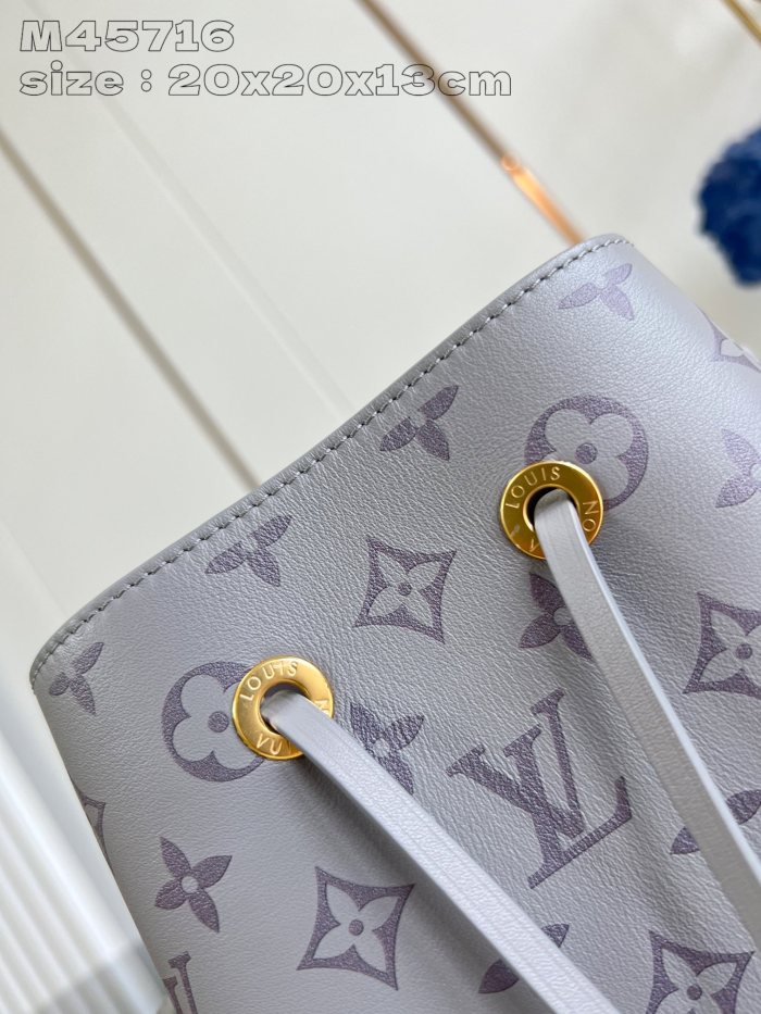 NIGO Louis Vuitton Women's Gray Letter Drawstring Closure Calfskin Shoulder Crossbody Handbag Bag Bags #nigo72882