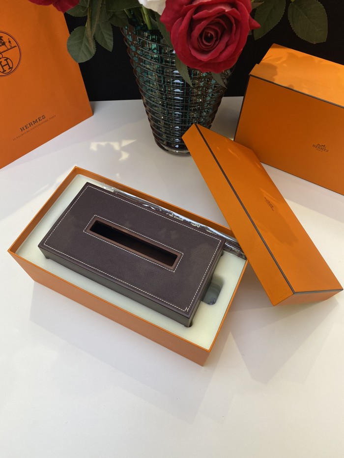 NIGO Hermes Fashion Simple Solid Color Solid Wood Smooth Calfskin Magnetic Box Cover Leisure Tissue Box #nigo71546