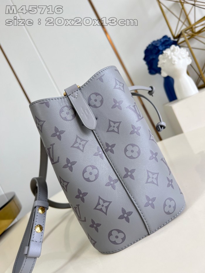 NIGO Louis Vuitton Women's Gray Letter Drawstring Closure Calfskin Shoulder Crossbody Handbag Bag Bags #nigo72882