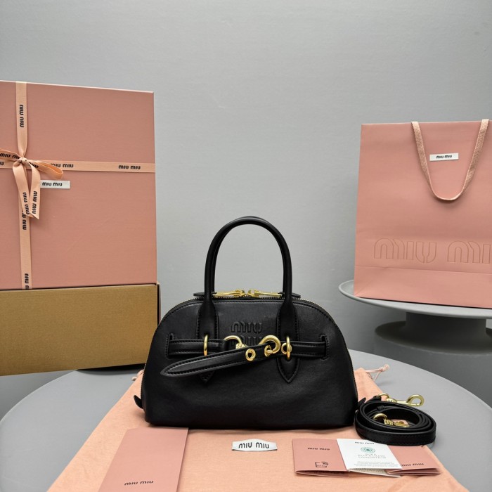 NIGO MiuMiu Aventure Nappa Women's Pure Color Embossed Letter Leather Shoulder Tote Bag Bags #nigo72925