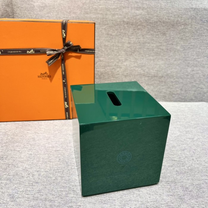 NIGO Hermes Handmade Lacquer Carved Wooden Square and Rectangular Tissue Box Calfskin Overlay Furniture Decorations Accessories #nigo71591