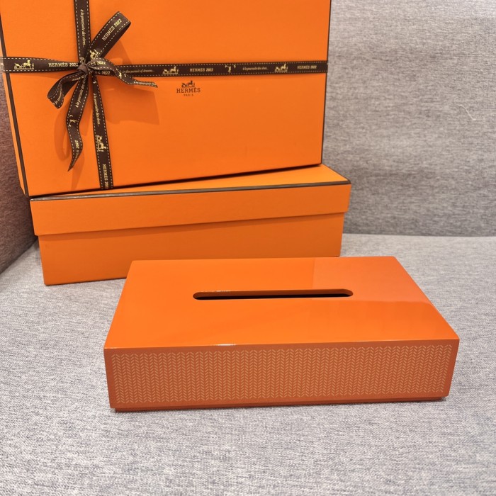 NIGO Hermes Handmade Lacquer Carved Wooden Square and Rectangular Tissue Box Calfskin Overlay Furniture Decorations Accessories #nigo71591