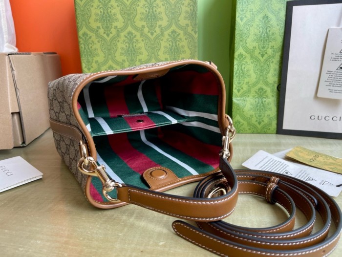 NIGO Gucci Women's Brown Monogrammed Printed Leather Quilted Canvas Shoulder Handbag Crossbody Bag Bags #nigo72928