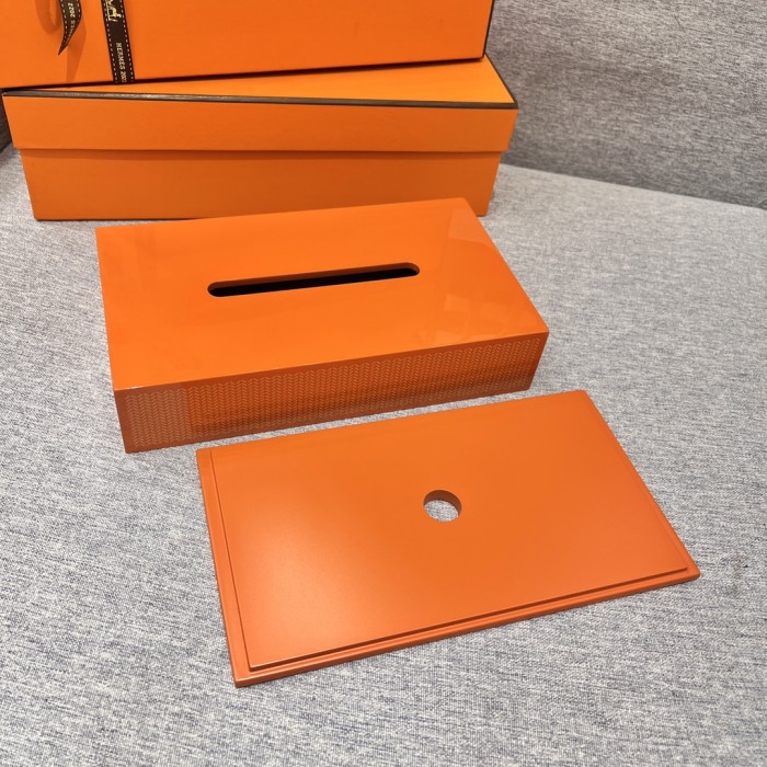 NIGO Hermes Handmade Lacquer Carved Wooden Square and Rectangular Tissue Box Calfskin Overlay Furniture Decorations Accessories #nigo71591